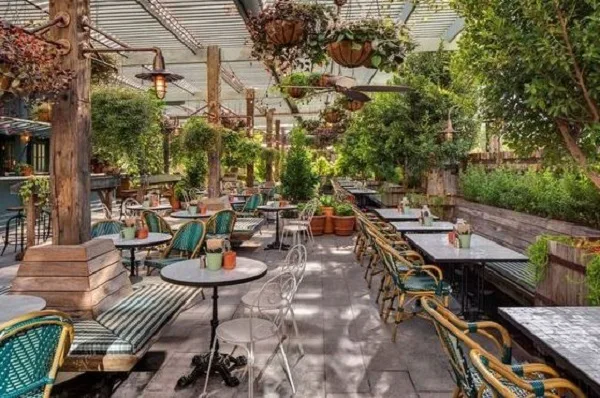 4 điều chủ đầu tư nên biết khi thiết kế quán cafe sân vườn - 22 4 điều chủ đầu tư nên biết khi thiết kế quán cafe sân vườn - 21