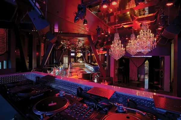 3 nổi bật thiết kế quán bar phong cách trung hoa - 21