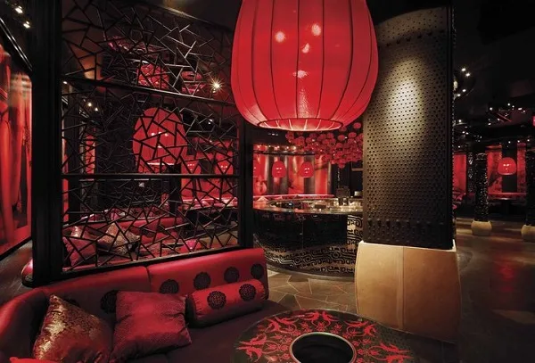 thiết kế quán bar phong cách trung hoa