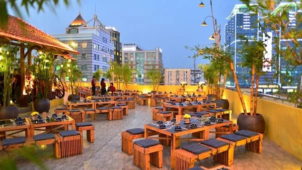 sự kết hợp giữa cổ điển và hiện đại mang đến một nét đẹp tinh tế riêng