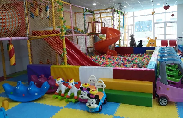 lắp đặt mô hình khu vui chơi liên hoàn uy tín tphcm - 15