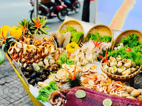 6 ý tưởng thiết kế quán ốc vỉa hè sáng tạo, độc đáo - 33 6 ý tưởng thiết kế quán ốc vỉa hè sáng tạo, độc đáo - 32